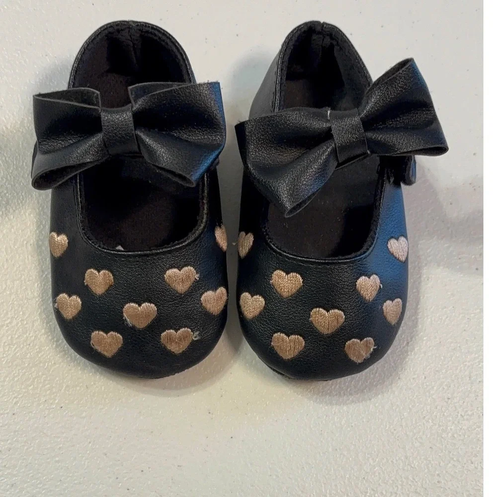 Baby Girl Black Bow Mary Jane Shoes 9-12 Months Gold Hearts Infant Slip On EUC